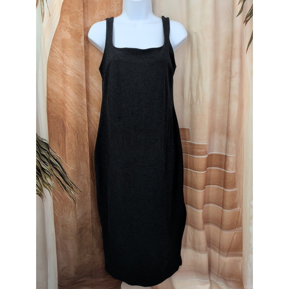 Beyond Yoga Featherweight Getaway Dress in Charcoal